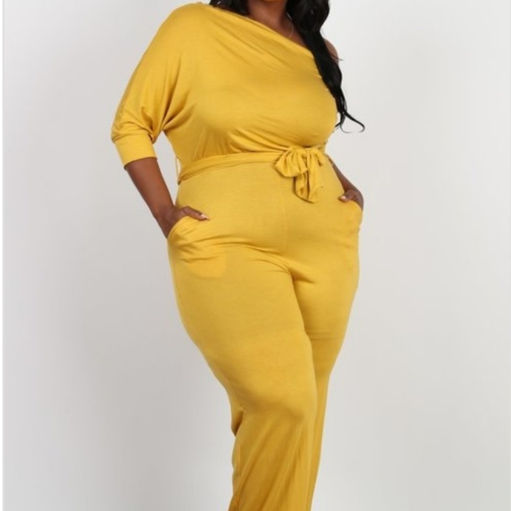 Jumpsuits - Picture 6 of 6